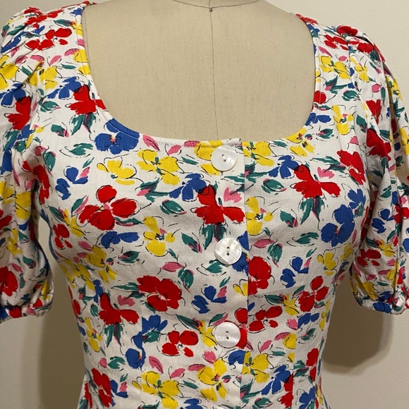 NWT! RIXO for Target floral short puff sleeve button up dress, size 2 - Picture 10 of 13